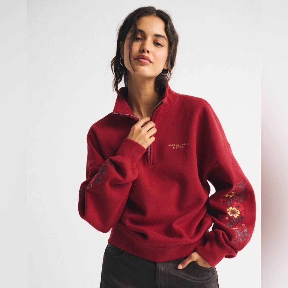 A&F Luna New Year Sunday Half Zip with Embroidered Sleeves